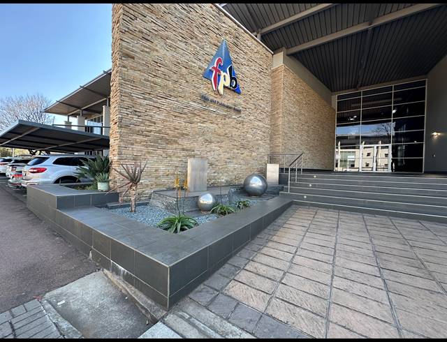 509.30M² OFFICE TO LET IN HIGHVELD